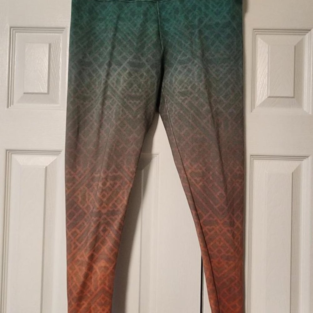 Soft Surrounding leggings Size Medium
